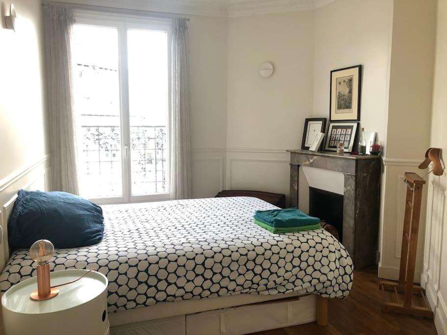 2 Pieces Lumineux Avec Balcon Filant Appartement